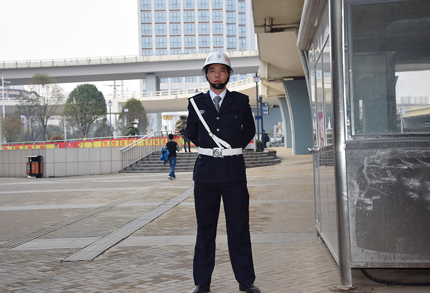 青青草原黄色下载视频